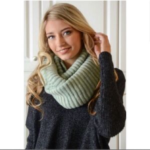J CREW Cashmere / Wool Infinity Scarf